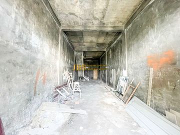 Dijual Ruko 3,5 Tingkat Kondisi Kosong Jalan Perjuangan (Daerah Pancing)