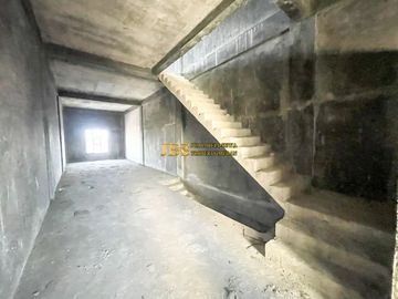Dijual Ruko 3,5 Tingkat Kondisi Kosong Jalan Perjuangan (Daerah Pancing)