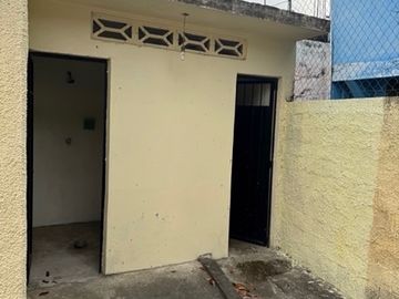 ¡Se Vende Casa Espaciosa en el Corazón de Tecpan!