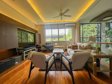 5BR House and Lot for Sale at Alabang Hills Village in Muntinlupa City for 160k per SQM