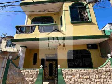 CASA 3 PISOS EN SAUCES 6 EN NORTE DE GUAYAQUIL