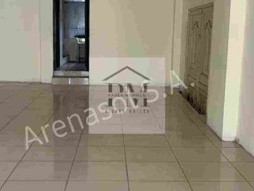 Casa Rentera en Venta, con Locales Comerciales,  en Bellavista  - Guayaquil