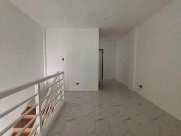 4 bedroom House and lot for Sale in Fortune Marikina near C&B MALL along Champaca