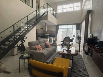 🏡 Comfortable Living for All Ages | Senior-Friendly Furnished Home at South Forbes