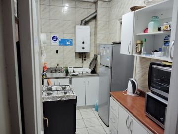 Venta Amplia Oficina Comercial Comuna de Providencia