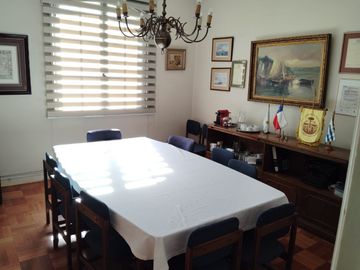 Venta Amplia Oficina Comercial Comuna de Providencia