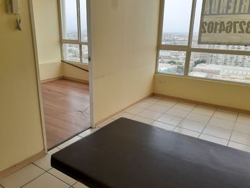 1 dormitorio con bodega