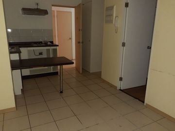 1 dormitorio con bodega