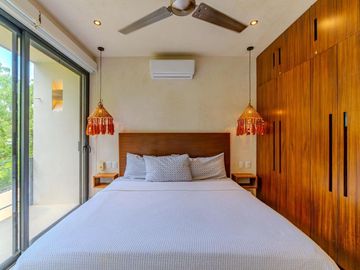 Casa independiente con gran alberca y jardín en La Veleta, Tulum