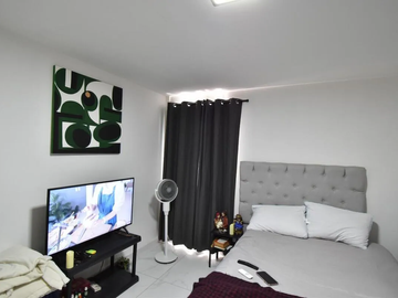 Casa en venta Calzada Independencia con uso de suelo mixto