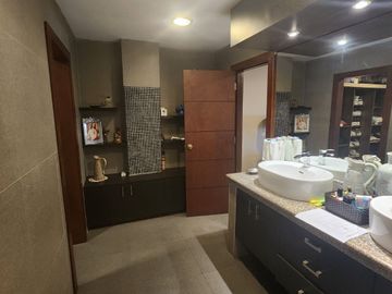 Departamento en venta, Lomas de Urdesa, Guayaquil