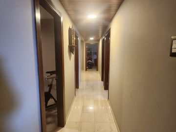 Departamento en venta, Lomas de Urdesa, Guayaquil