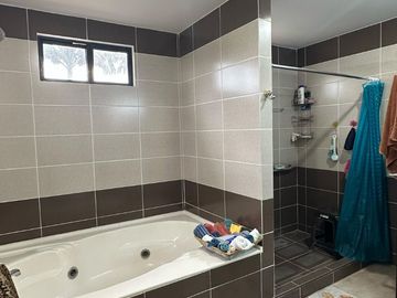 Casa en venta, Urb. la peninsula, ciudad celesta - samborondon