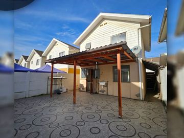 Se arrienda casa 3 dormitorios, en Condominio Doña Inés, Limache viejo