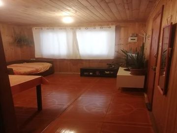 Casa Con Local Comercial en Pichilemu