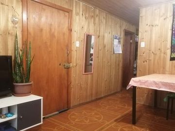 Casa Con Local Comercial en Pichilemu