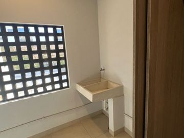 Aria Boscaje | Casa Modelo Madrigal con 3 recámaras, cocina integral, vestidor, sala de TV y jardín