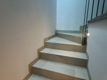 Aria Boscaje | Casa Modelo Madrigal con 3 recámaras, cocina integral, vestidor, sala de TV y jardín