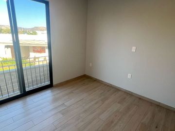 Aria Boscaje | Casa Modelo Madrigal con 3 recámaras, cocina integral, vestidor, sala de TV y jardín