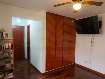 VENTA DE DEPARTAMENTO EN LA MOLINA - SUPER PRECIO