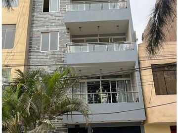 OCASION DPTO DE 102 MT2 EN SANTO DOMINGO CARABAYLLO 5TO PISO $/.60,000 DOLARES