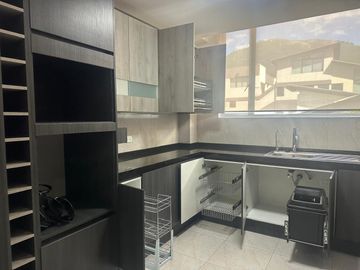 VENDO DEPARTAMENTO DE 132.44m, Quito Tennis