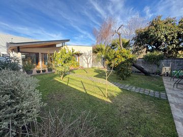 Casa 1 piso 3D 2B 2E con terreno 396M2 y 139M2 casa