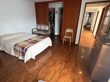 SE VENDE DEPARTAMENTO DUPLEX EN SURCO - VALLE HERMOSO