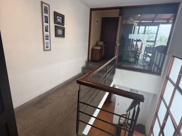 SE VENDE DEPARTAMENTO DUPLEX EN SURCO - VALLE HERMOSO