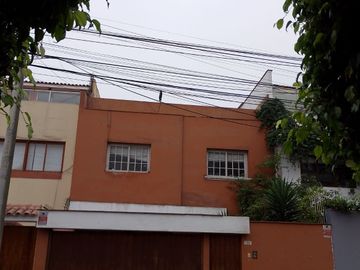 *rebajada*VENTA casa para remodelar en San Antonio MIRAFLORES