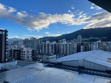 VENDO ESTUDIO/SUITE EN EXCELENTE EDIFICIO A ESTRENAR - SECTOR EL BATAN