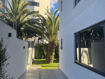 VENDO ESTUDIO/SUITE EN EXCELENTE EDIFICIO A ESTRENAR - SECTOR EL BATAN