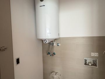 VENDO ESTUDIO/SUITE EN EXCELENTE EDIFICIO A ESTRENAR - SECTOR EL BATAN