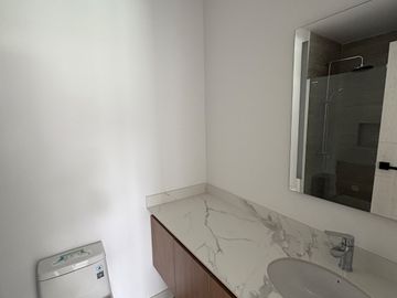 VENDO ESTUDIO/SUITE EN EXCELENTE EDIFICIO A ESTRENAR - SECTOR EL BATAN