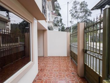 Casa tres habitaciones en venta en el rosal