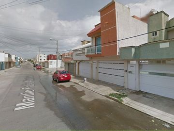 Casa en venta en Manlio Fabio Altamirano, Guadalupe Victoria, Coatzacoalcos, Veracruz
