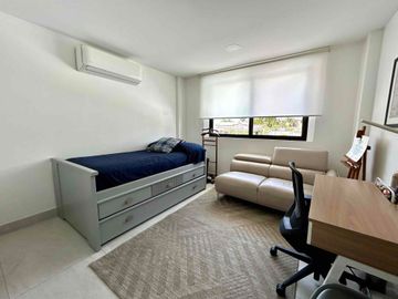 SAMBORONDON KM2.5, Vendo Casa remodelada 3 dormitorios $320.000