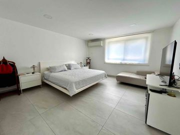 SAMBORONDON KM2.5, Vendo Casa remodelada 3 dormitorios $320.000