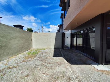 18.9M RFO 2 Storey House & Lot w/Roofdeck For Sale in Brgy Calublub II,Laiya Road San Juan Batangas LSS