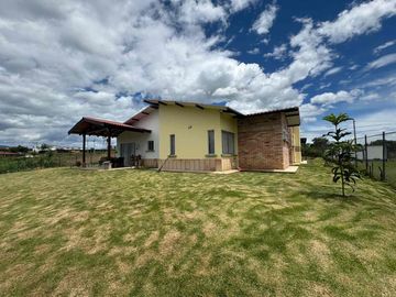 DISEÑO, NATURALEZA Y CONFORT EN UN SOLO LUGAR