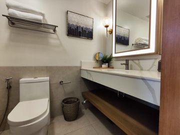 Preselling 7.7M Studio Unit in Brgy.Calublub II, Laiya Rd, San Juan Batangas LSS