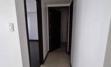 Executive 1BR Suite with Parking & Golf View FOR SALE in The Address at Wack Wack, Mandaluyong