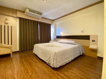 For sale: Hotel, hotel in the heart of Phitsanulok city, 9456 sq m, 6 rai, 3 ngan, 36.10 sq m, size 126 rooms