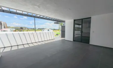 Casa en Venta en Lomas de Angelópolis III con acabados Premium, Residencia con Excelente Ubicación