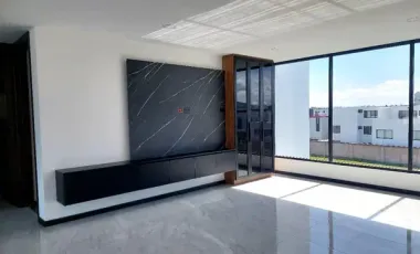 Casa en Venta en Lomas de Angelópolis III con acabados Premium, Residencia con Excelente Ubicación