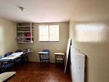 Se Vende Casa Acondicionada Como Colegio