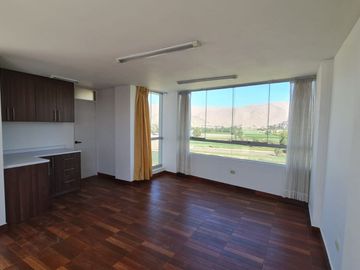 Dúplex De Estreno En Casa Campo – Sachaca