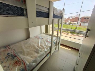 Punta Hermosa - TRIPLEX PENTHOUSE Frente a Parque de 3dorm + 2cocheras + Piscina + 3balcones
