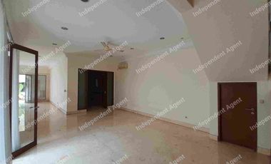 Rumah 2 lantai di Jalan Raya Pangeran Antasari Jakarta Selatan