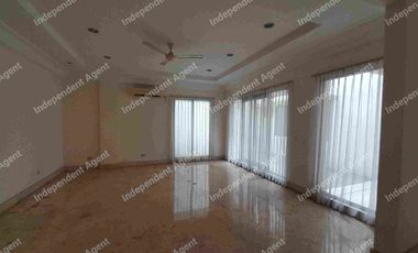 Rumah 2 lantai di Jalan Raya Pangeran Antasari Jakarta Selatan